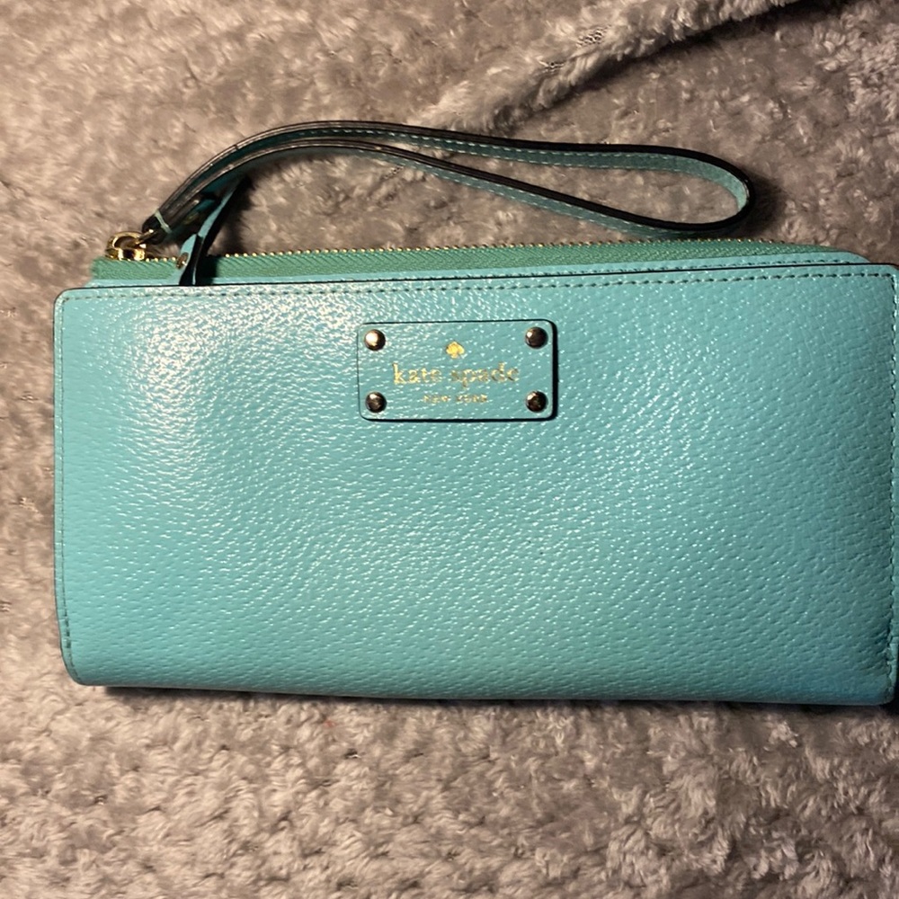Kate spade wristlet $45